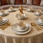 SERVICE DE 18 PIECES DORE