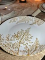 Service de 18 pièces en porcelaine – Image 3